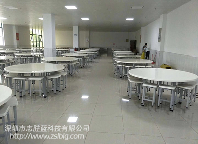 学校餐桌椅